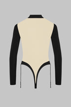 Body string col V manches longues porte-jarretelles - Pure Tentation